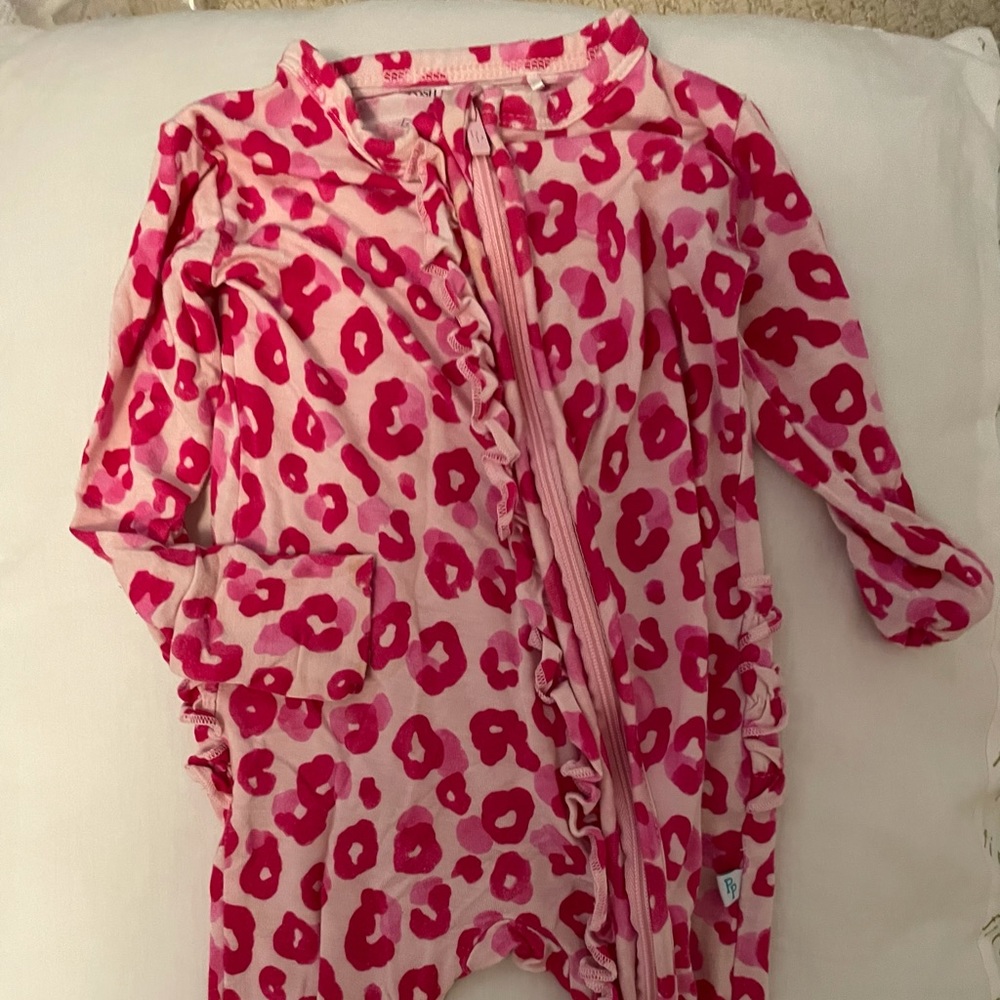 3/6 Posh Peanut zip